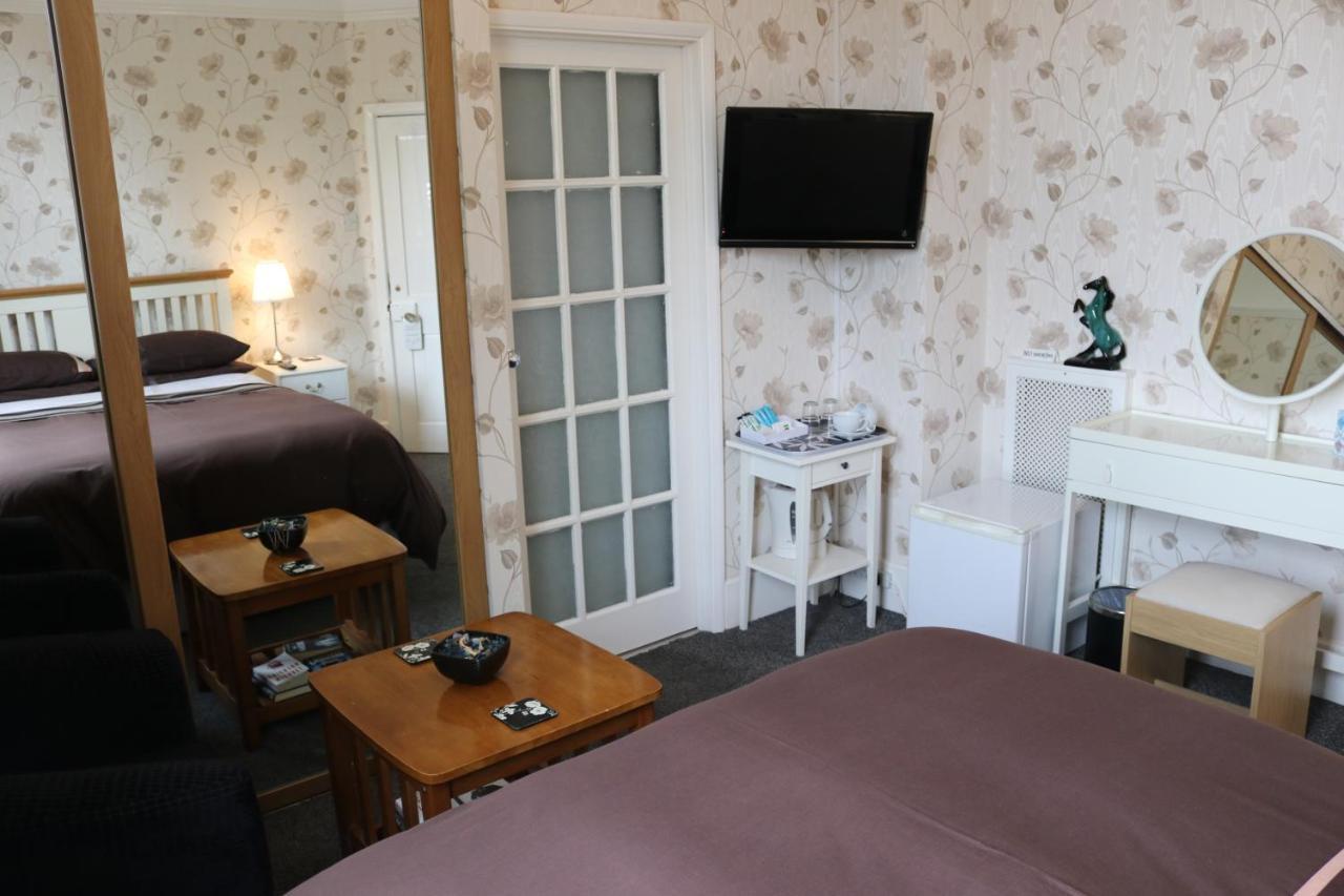 Telford House Bed and Breakfast Μίλτον Κέινς Εξωτερικό φωτογραφία
